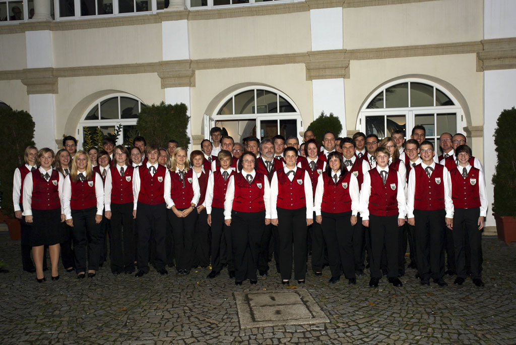 01_Austria.9_JuBlaMuKa_Gruppenbild_vor_dem_Konzert-IMG_7649_7652